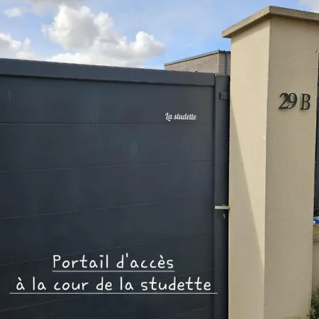 La Studette ベッド・アンド・ブレックファスト